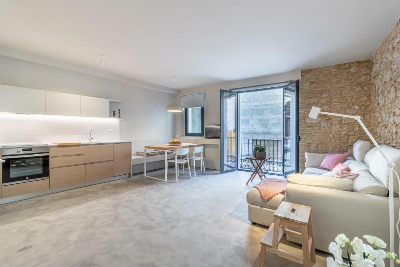 Apartaments Jonquera, 18 ฟิกวยเรส ภายนอก รูปภาพ