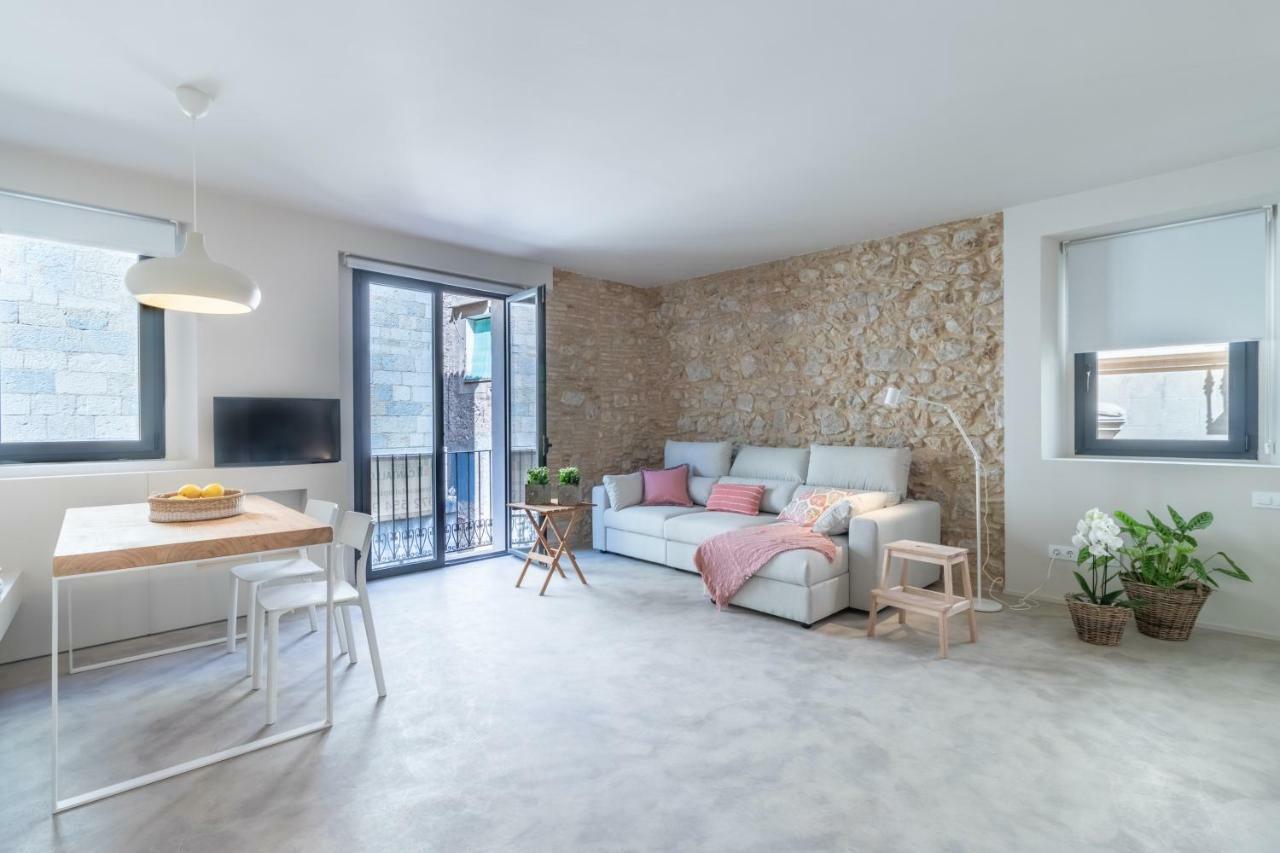 Apartaments Jonquera, 18 ฟิกวยเรส ภายนอก รูปภาพ