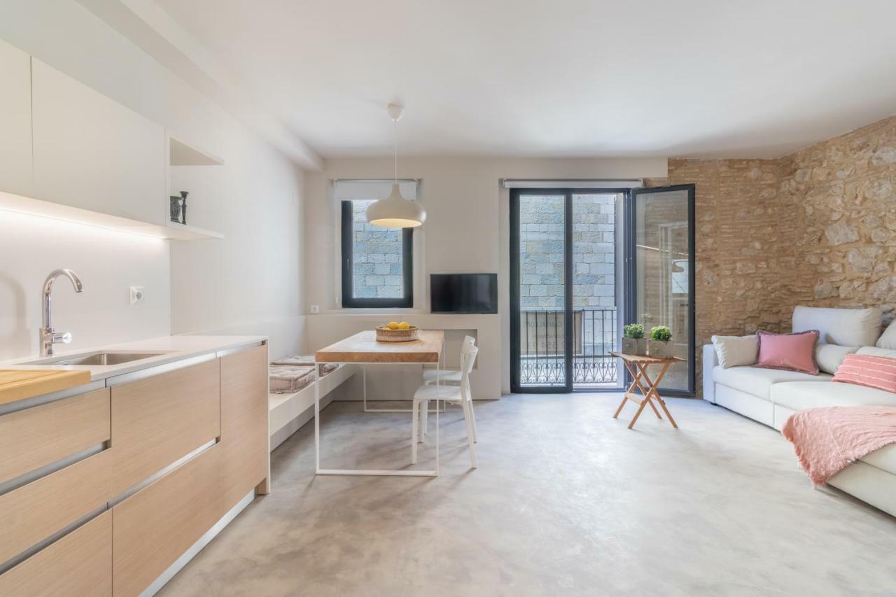 Apartaments Jonquera, 18 ฟิกวยเรส ภายนอก รูปภาพ